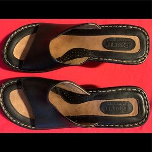 Born Wedge Wide Strap Slip On Sandal-Black Leather-Women Size 7